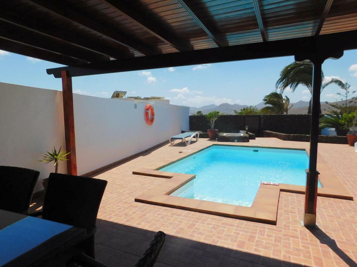 Villa Lucky - Heated Pool Mácher 외부 사진