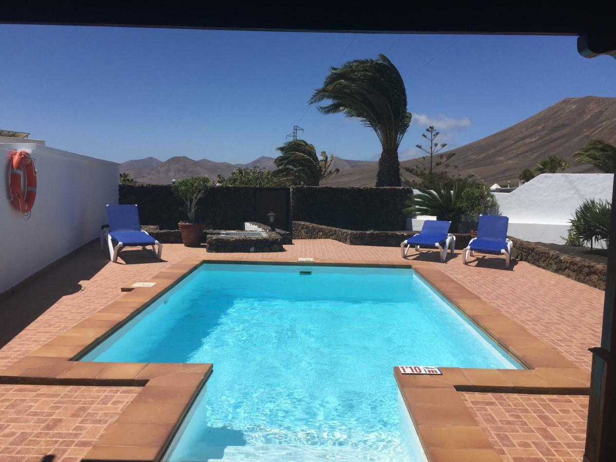 Villa Lucky - Heated Pool Mácher 외부 사진