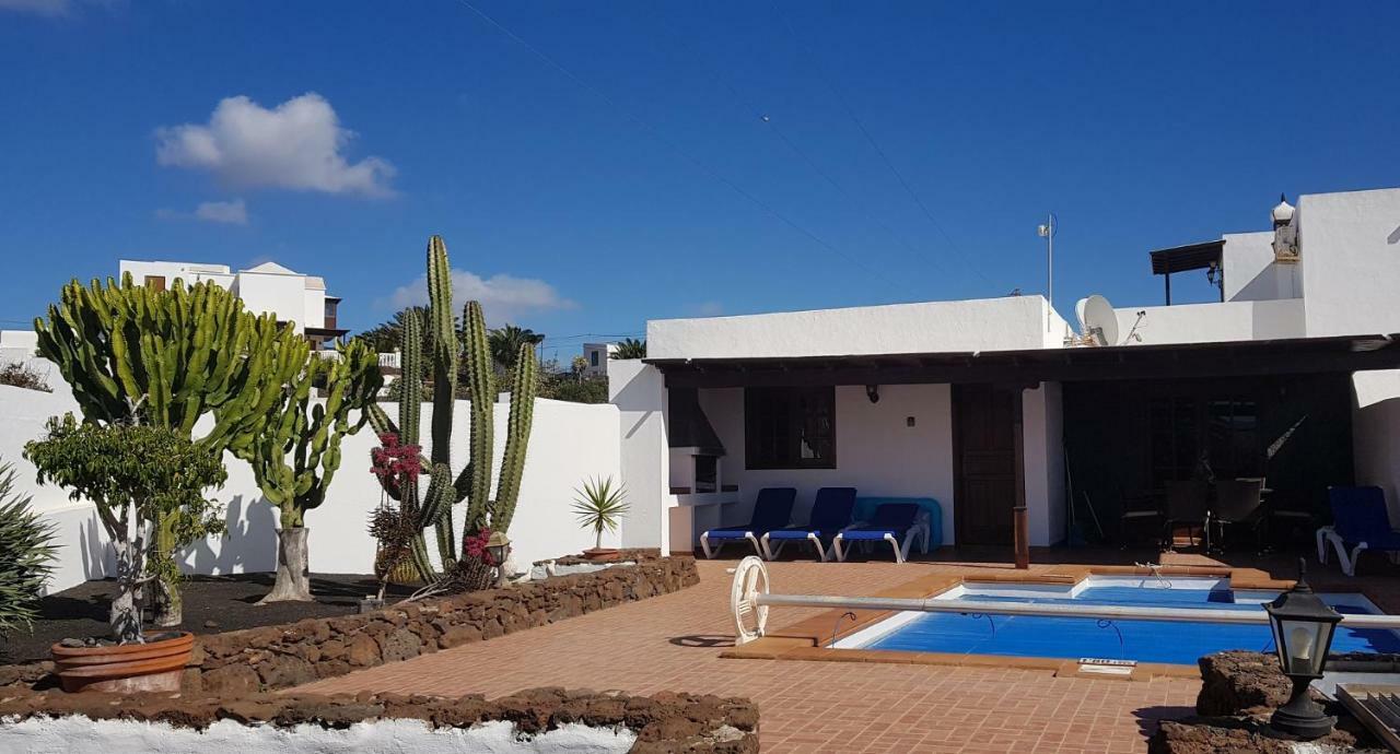 Villa Lucky - Heated Pool Mácher 외부 사진